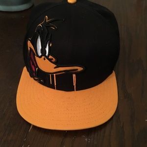 Rare daffy ducks drip hat